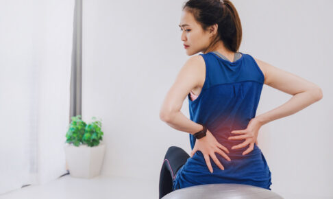 反り腰からくる腰痛を改善する超・具体的３ステップ